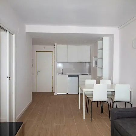 Apartamento T2 *